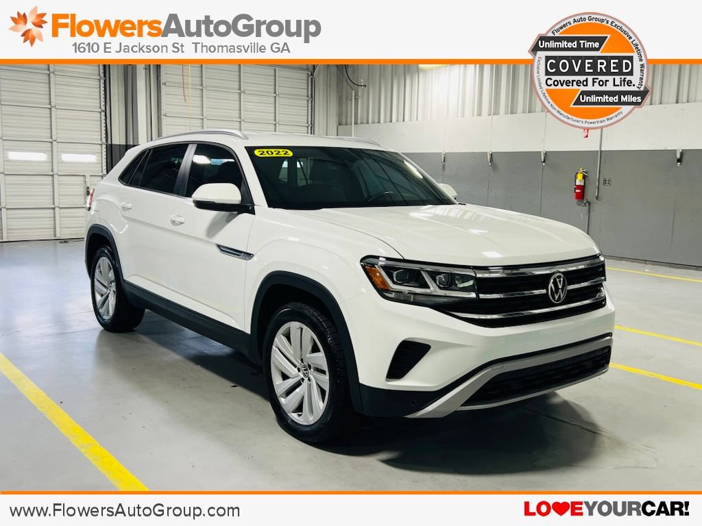 Used 2022 Volkswagen Atlas Cross Sport SE FWD image 1
