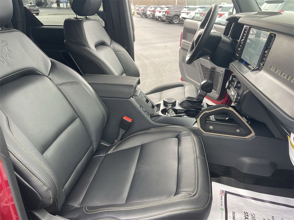 New 2025 Ford Bronco Badlands image 31