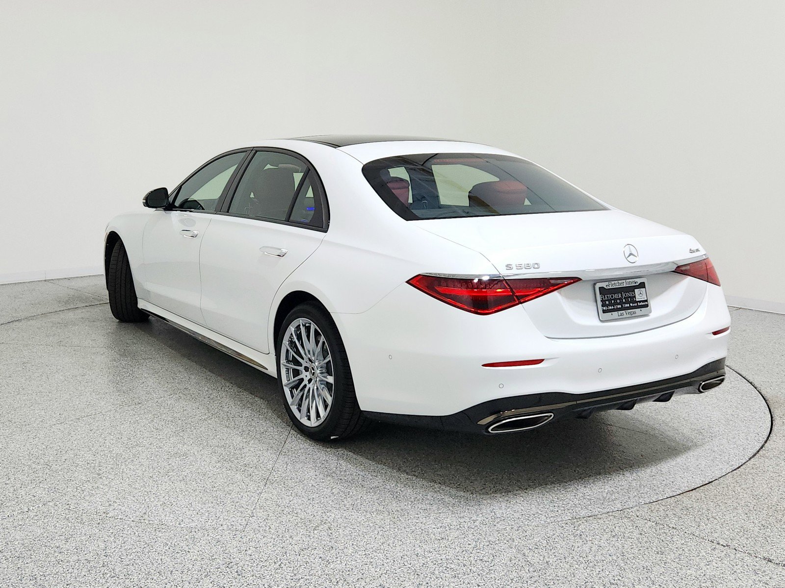 Certified 2025 Mercedes-Benz S 580 4MATIC Sedan image 5