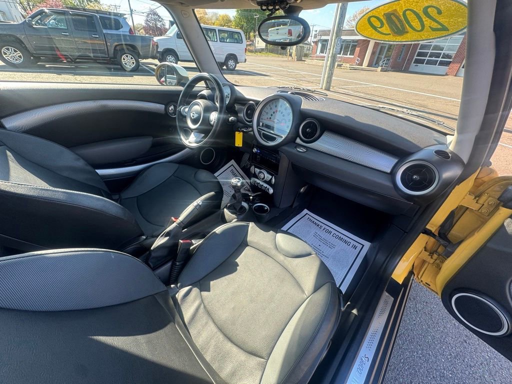 Used 2009 MINI Cooper S FWD image 25