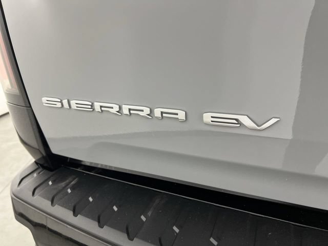 Used 2026 GMC Sierra EV Denali AWD/4WD image 32