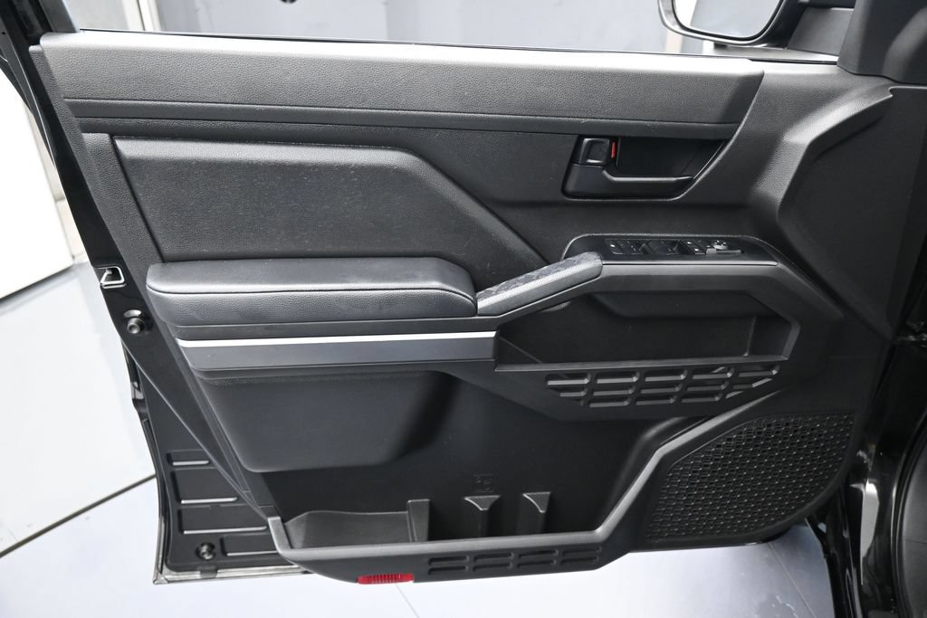 Used 2025 Toyota Tacoma SR5 RWD image 13
