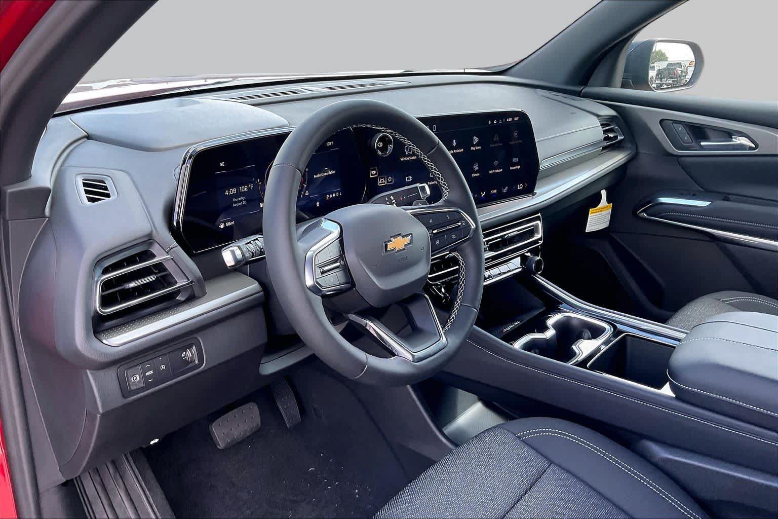 New 2027 Chevrolet Traverse LT w/ Driver Confidence Package FWD image 9