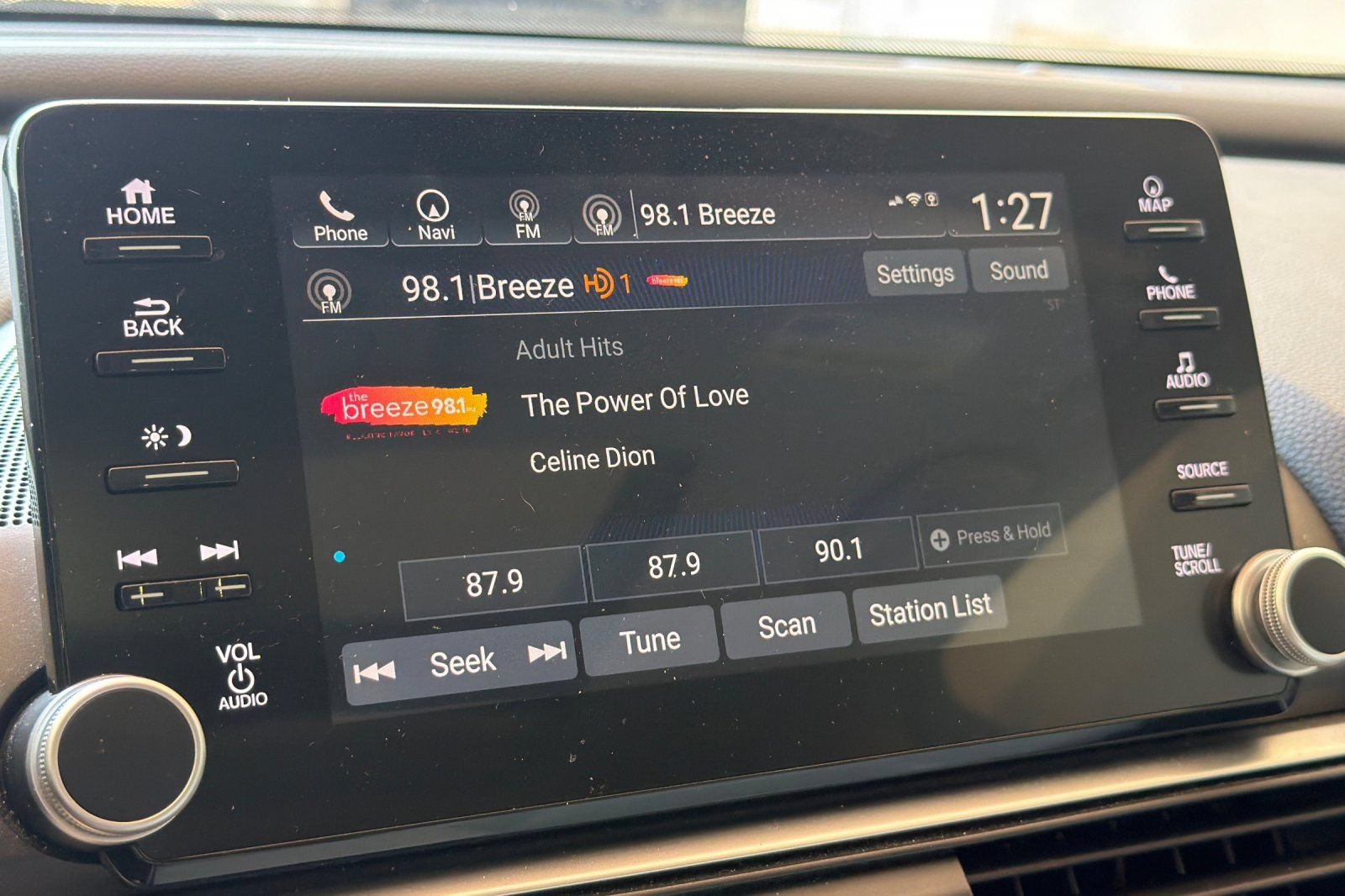 Used 2019 Honda Accord Touring image 17