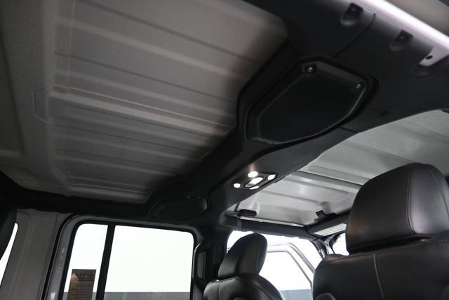 Used 2022 Jeep Wrangler Unlimited Rubicon 4xe w/ Cold Weather Group AWD/4WD image 45
