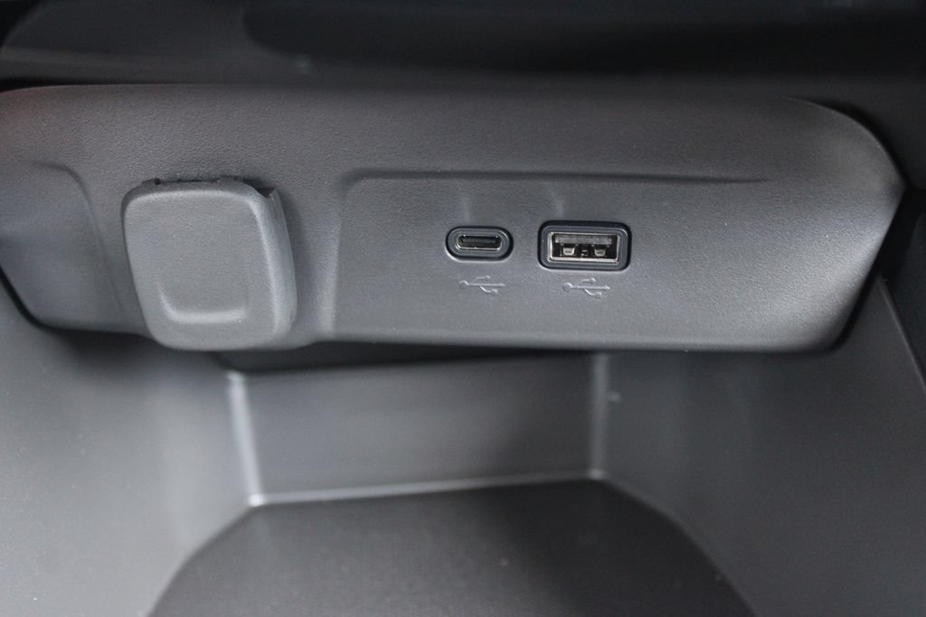 New 2026 Chevrolet Trax LT w/ Driver Confidence Package FWD image 48