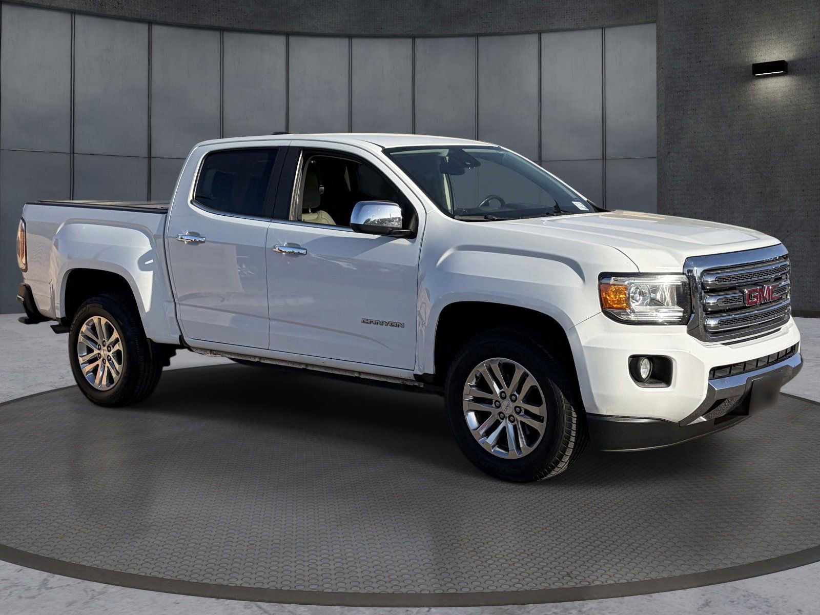 Certified 2016 GMC Canyon SLT w/ Driver Alert Package RWD image 8