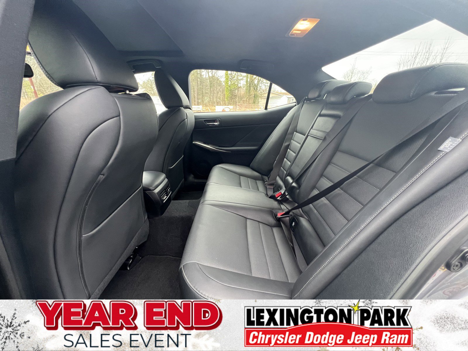 Used 2015 Lexus IS 350 AWD image 11