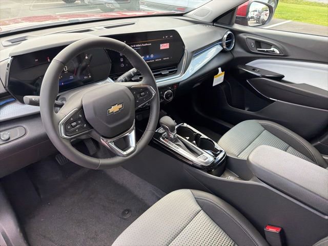 New 2026 Chevrolet Trax LT w/ Driver Confidence Package FWD image 15