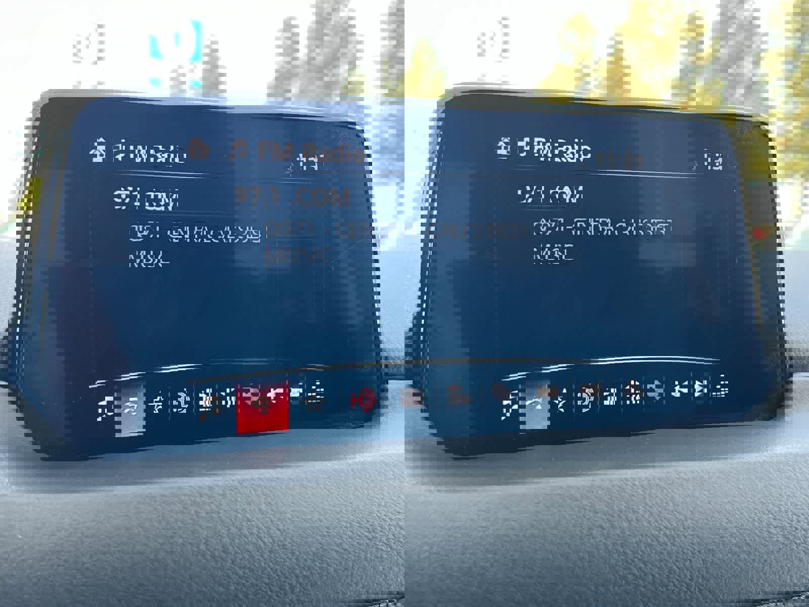 Used 2020 MAZDA CX-5 Touring image 18