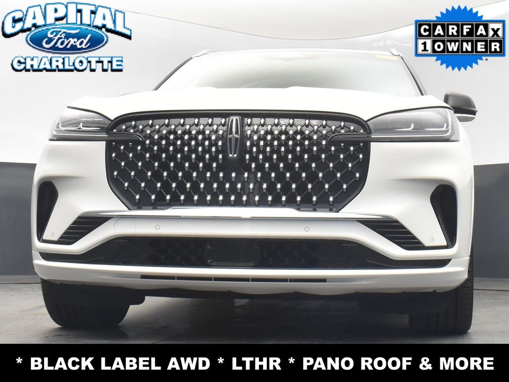 Used 2025 Lincoln Aviator Black Label AWD/4WD image 24
