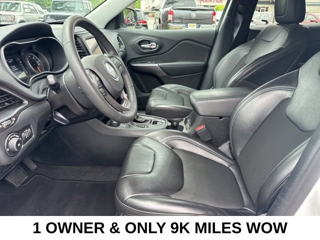 Used 2020 Jeep Cherokee Latitude Plus AWD/4WD image 18