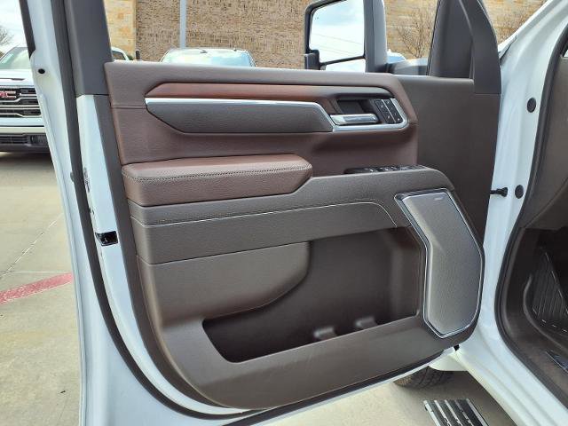 Certified 2025 GMC Sierra 3500 Denali w/ Denali Reserve Package image 21