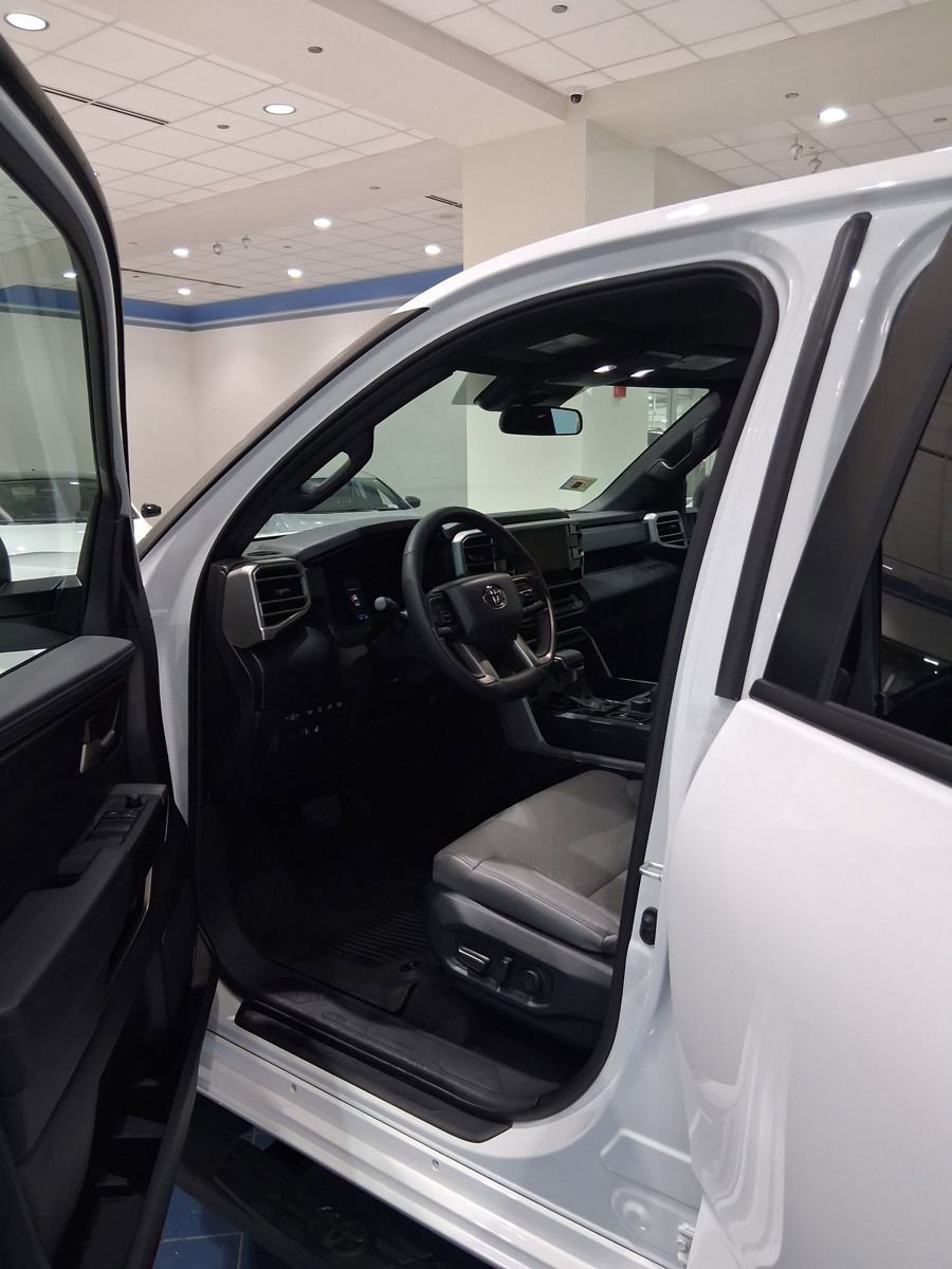Used 2025 Toyota Tundra SR5 w/ SR5 Premium Package image 14