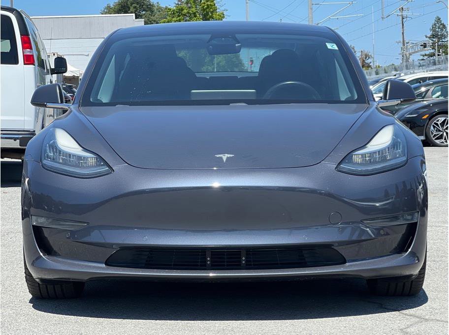Used 2019 Tesla Model 3 RWD image 2