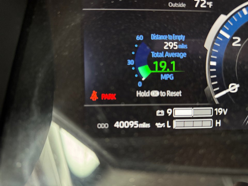 Used 2024 Toyota Sequoia Limited w/ TRD Off-Road Package AWD/4WD image 11