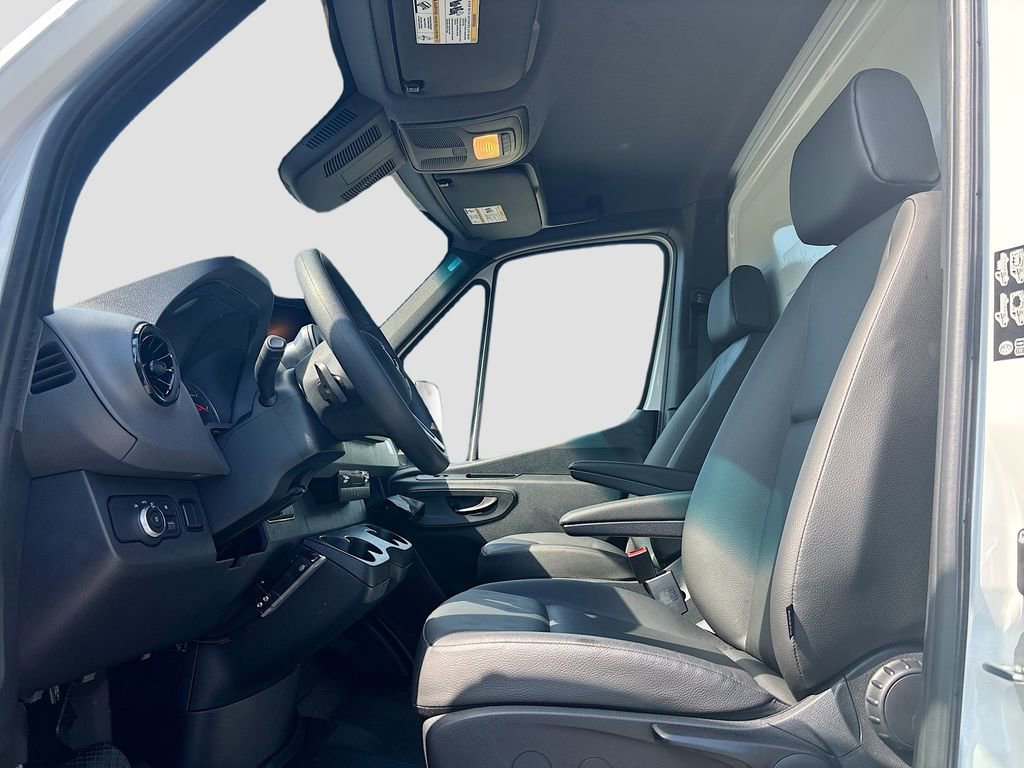 Used 2023 Mercedes-Benz Sprinter 3500 w/ Acoustic Package image 50
