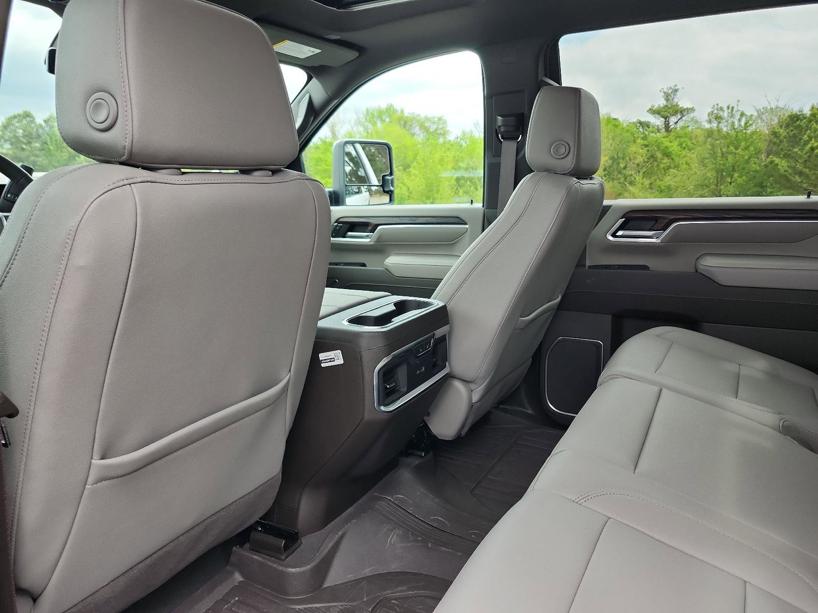 Certified 2025 GMC Sierra 2500 SLT w/ SLT Premium Package image 15