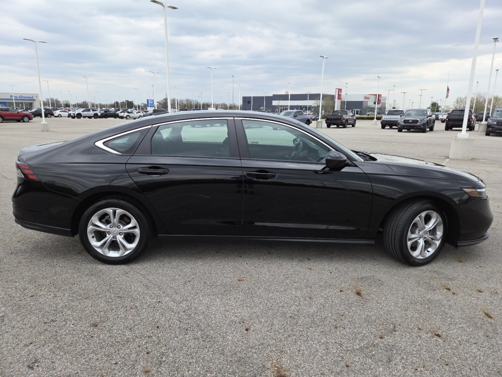 Used 2024 Honda Accord LX image 16