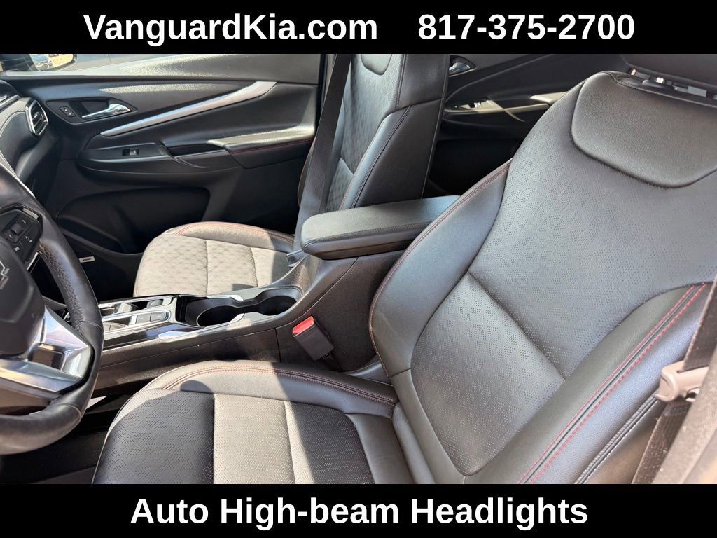 Used 2023 Chevrolet Bolt EUV Premier w/ Sun & Sound Package FWD image 13
