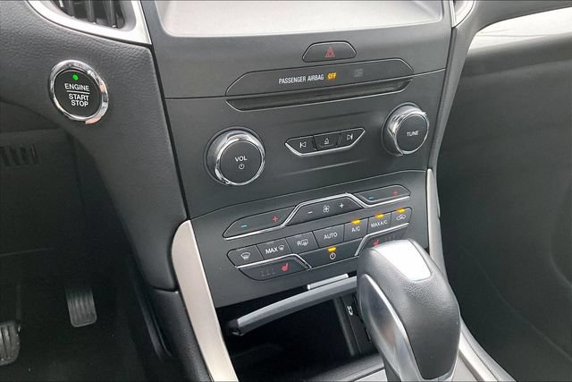 Used 2015 Ford Edge SEL w/ Equipment Group 201A FWD image 26