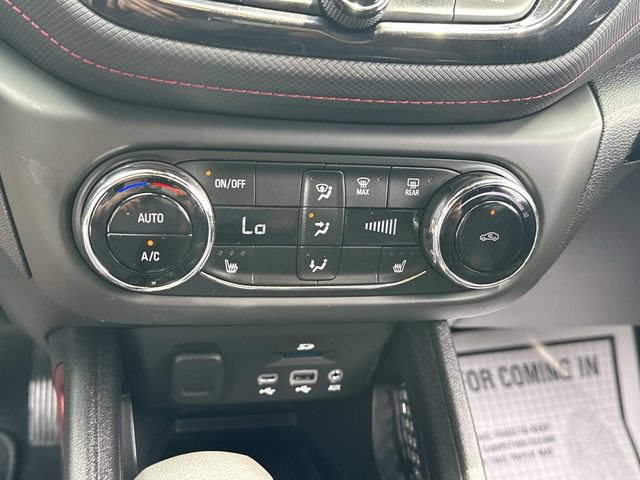 Certified 2022 Chevrolet TrailBlazer RS w/ Technology Package FWD image 33