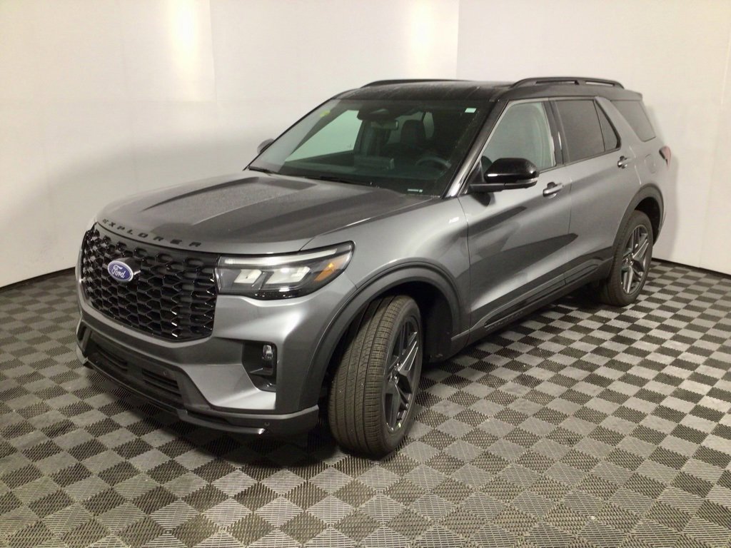 New 2025 Ford Explorer ST-Line image 9