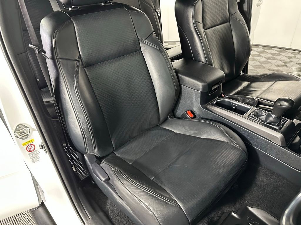 Used 2019 Toyota Tacoma TRD Off-Road image 29