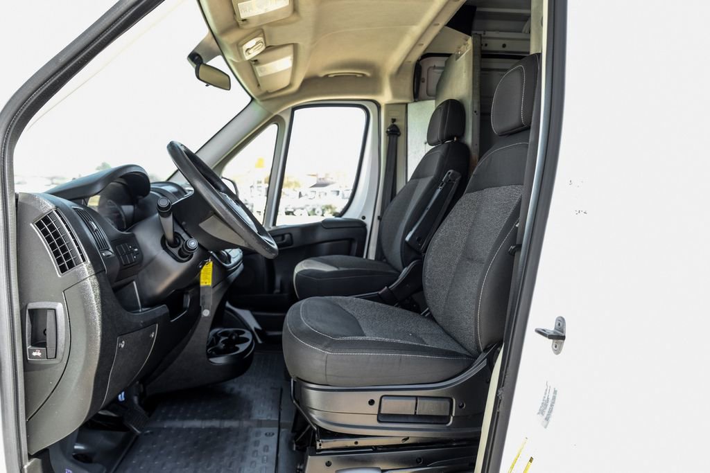 Used 2017 RAM ProMaster 1500 image 3