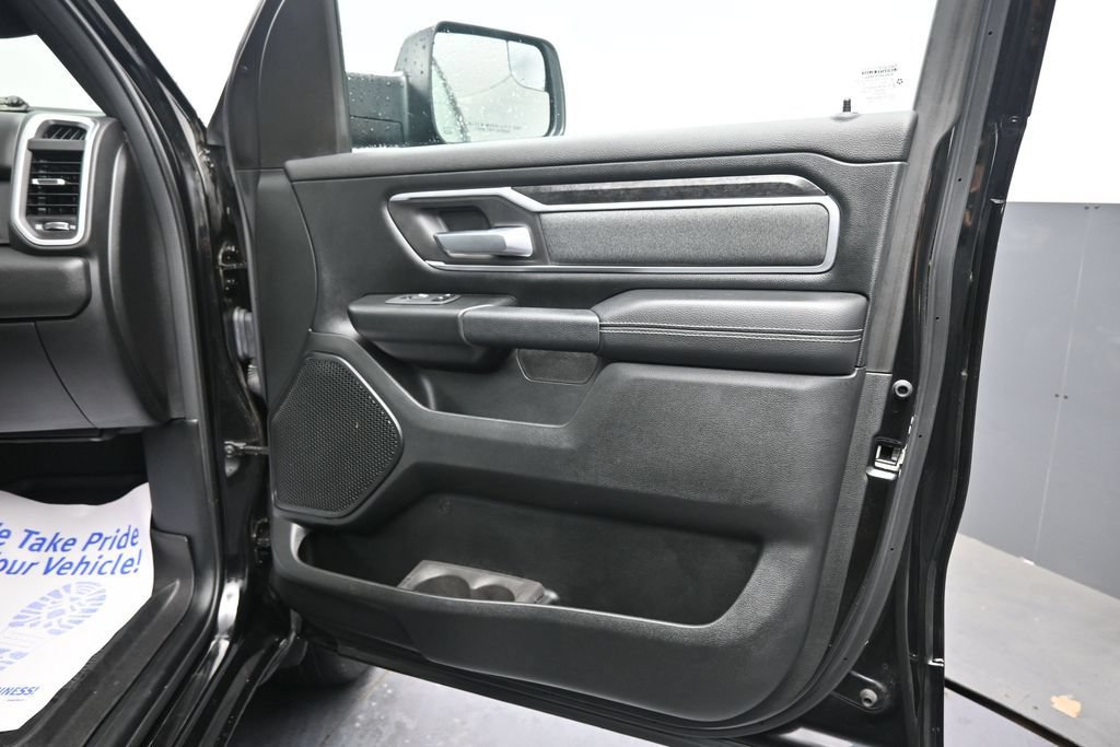 Used 2019 RAM 1500 Big Horn AWD/4WD image 19