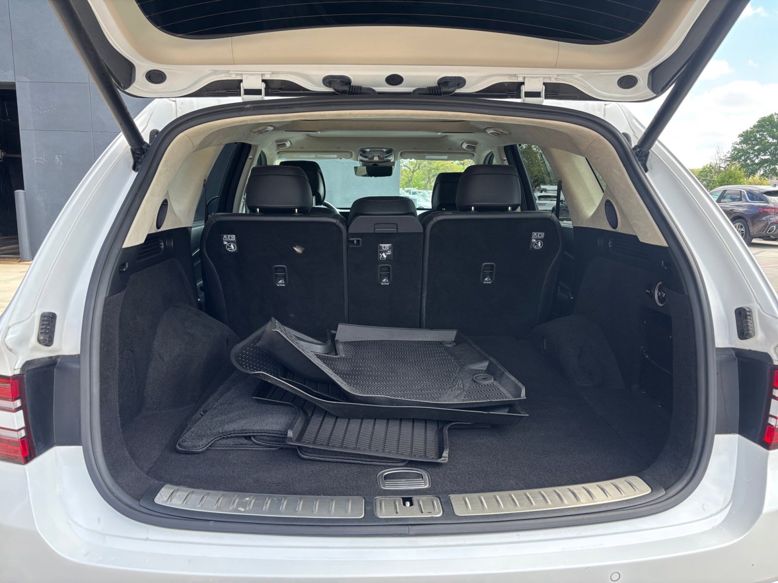 Used 2025 Genesis GV80 3.5T Prestige image 16