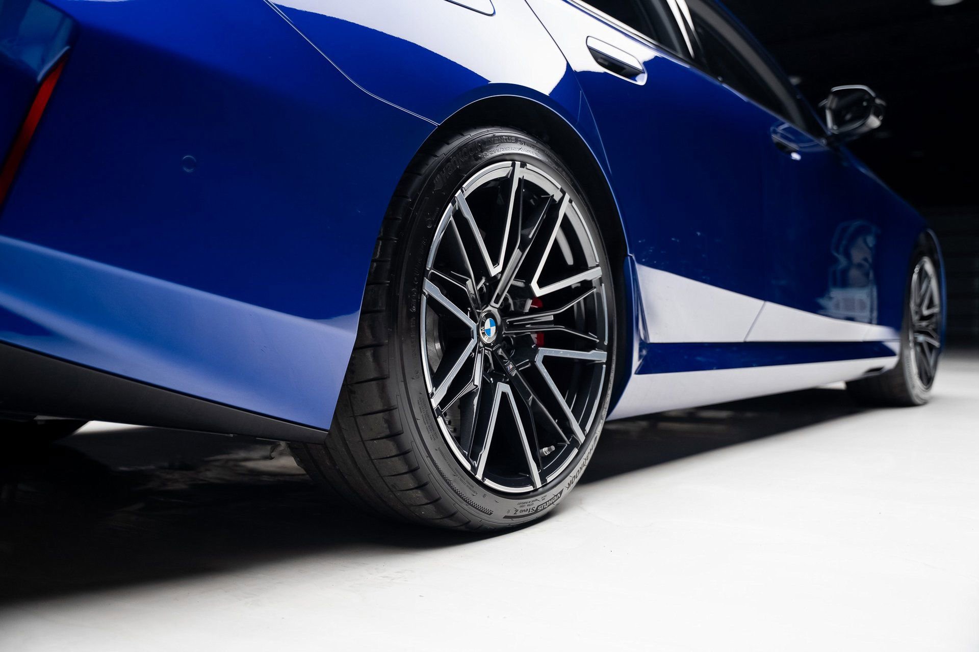 Used 2025 BMW M5 image 81
