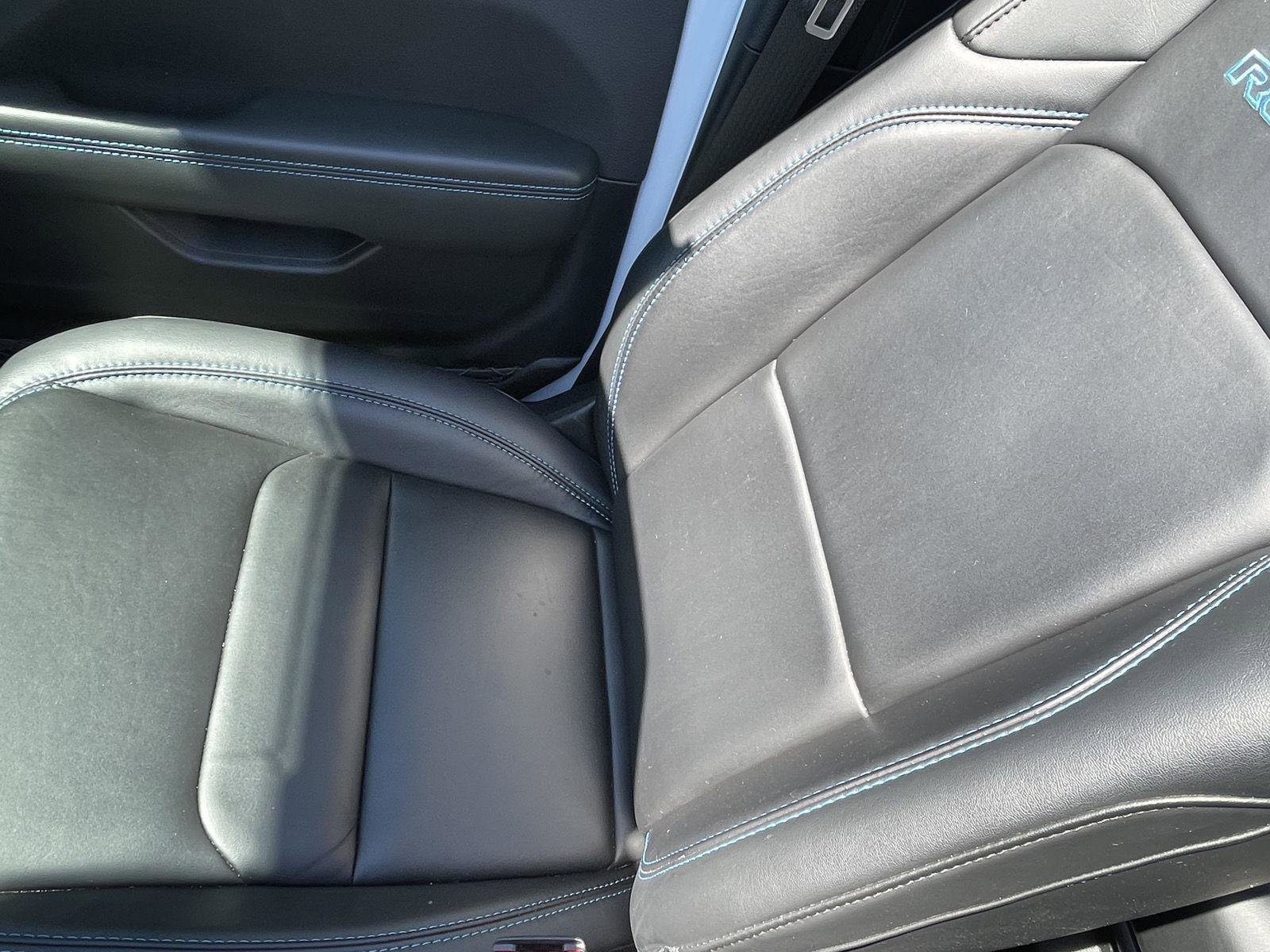 Used 2024 Jeep Wrangler Unlimited Rubicon 4xe AWD/4WD image 23