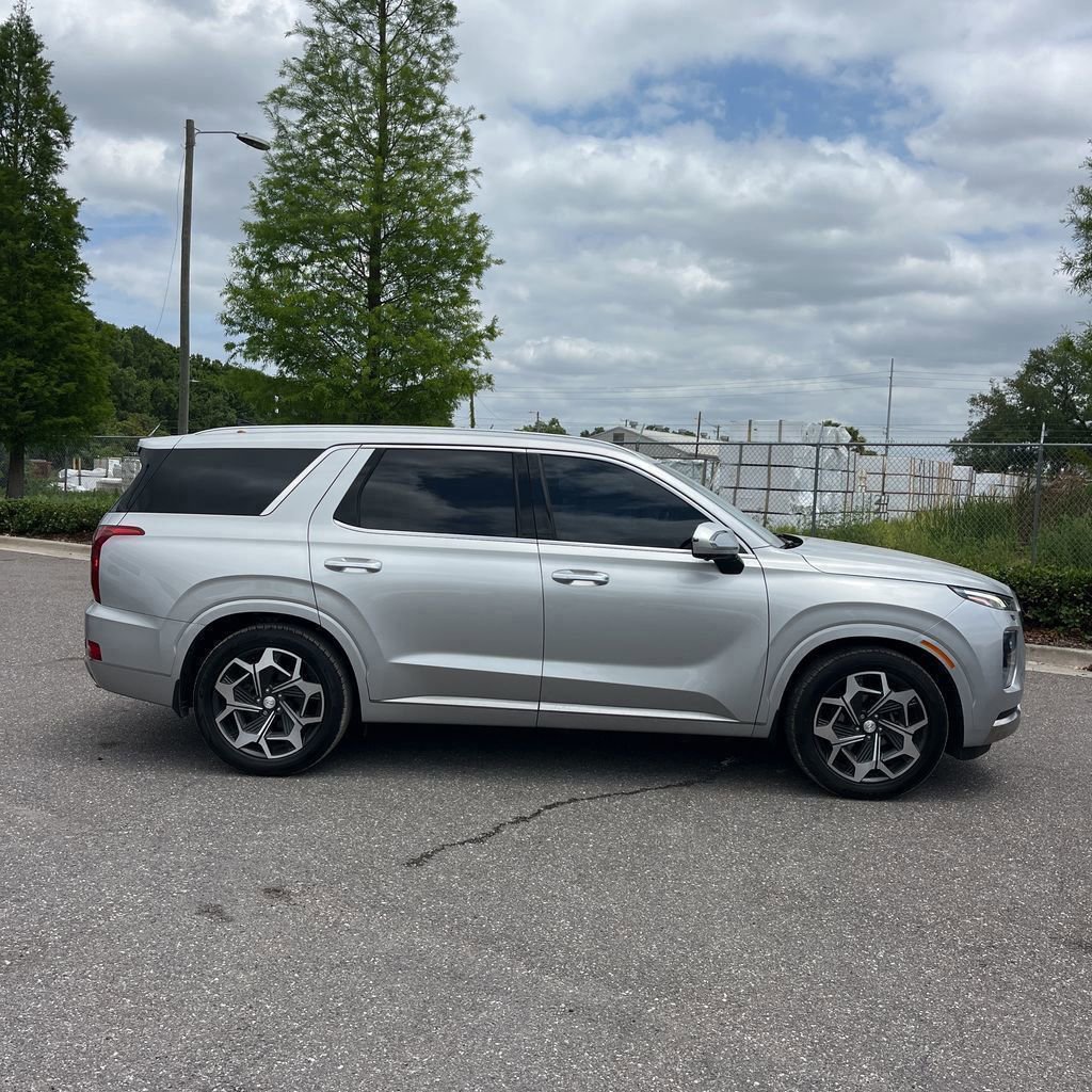 Used 2022 Hyundai Palisade Calligraphy FWD image 4
