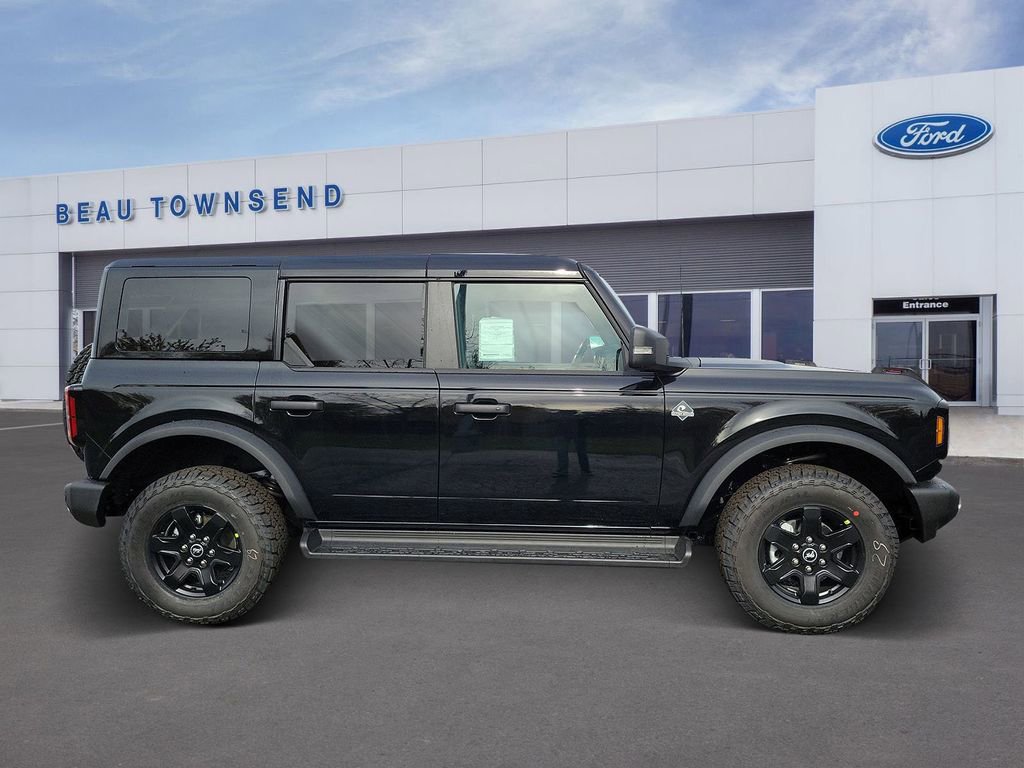 New 2025 Ford Bronco Outer Banks image 3