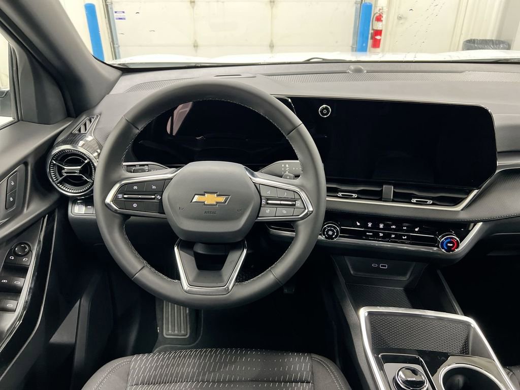 New 2026 Chevrolet Equinox LT w/ Safety and Technology Package image 11