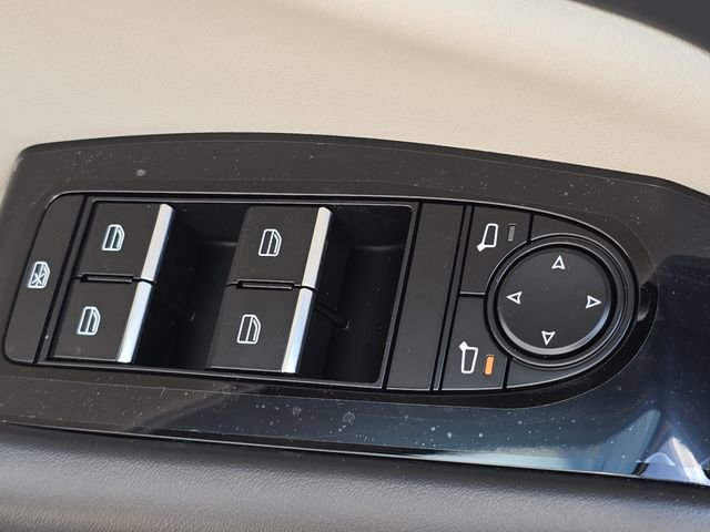 New 2026 MAZDA MAZDA3 2.5 S Sedan w/ Preferred Pkg image 28