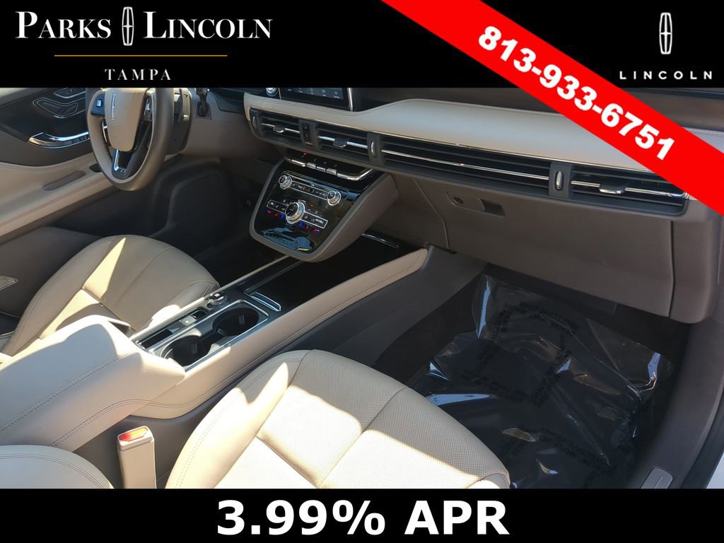 Used 2022 Lincoln Corsair Reserve w/ Sport Package image 10