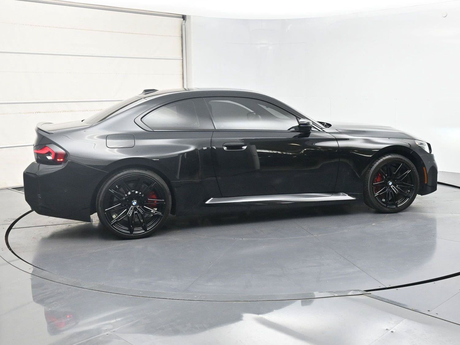 Used 2025 BMW M2 w/ Lighting Package RWD image 29