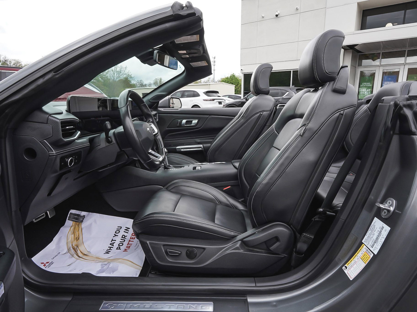 Used 2025 Ford Mustang Premium RWD image 28