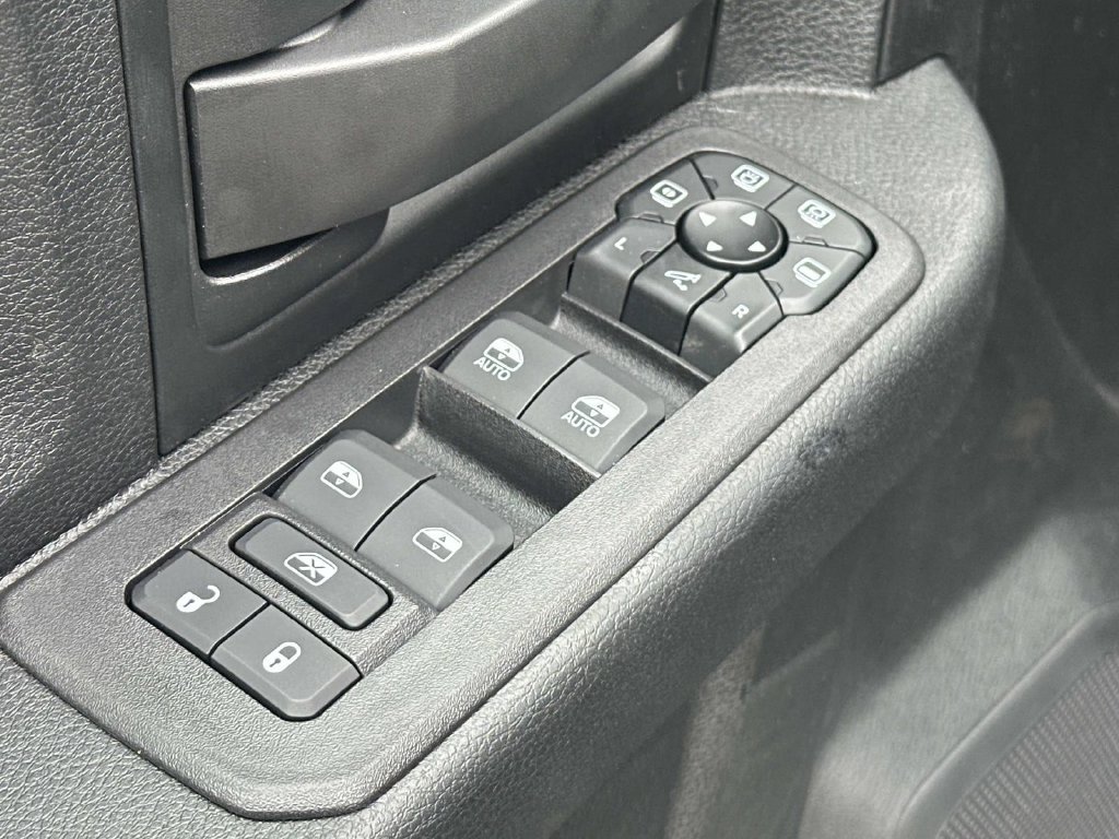 New 2026 RAM 3500 Tradesman AWD/4WD image 17
