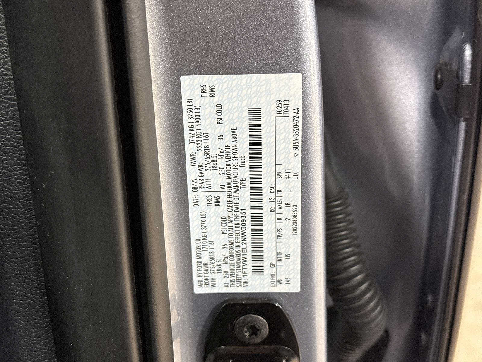 Used 2022 Ford F150 Lightning XLT AWD/4WD image 14
