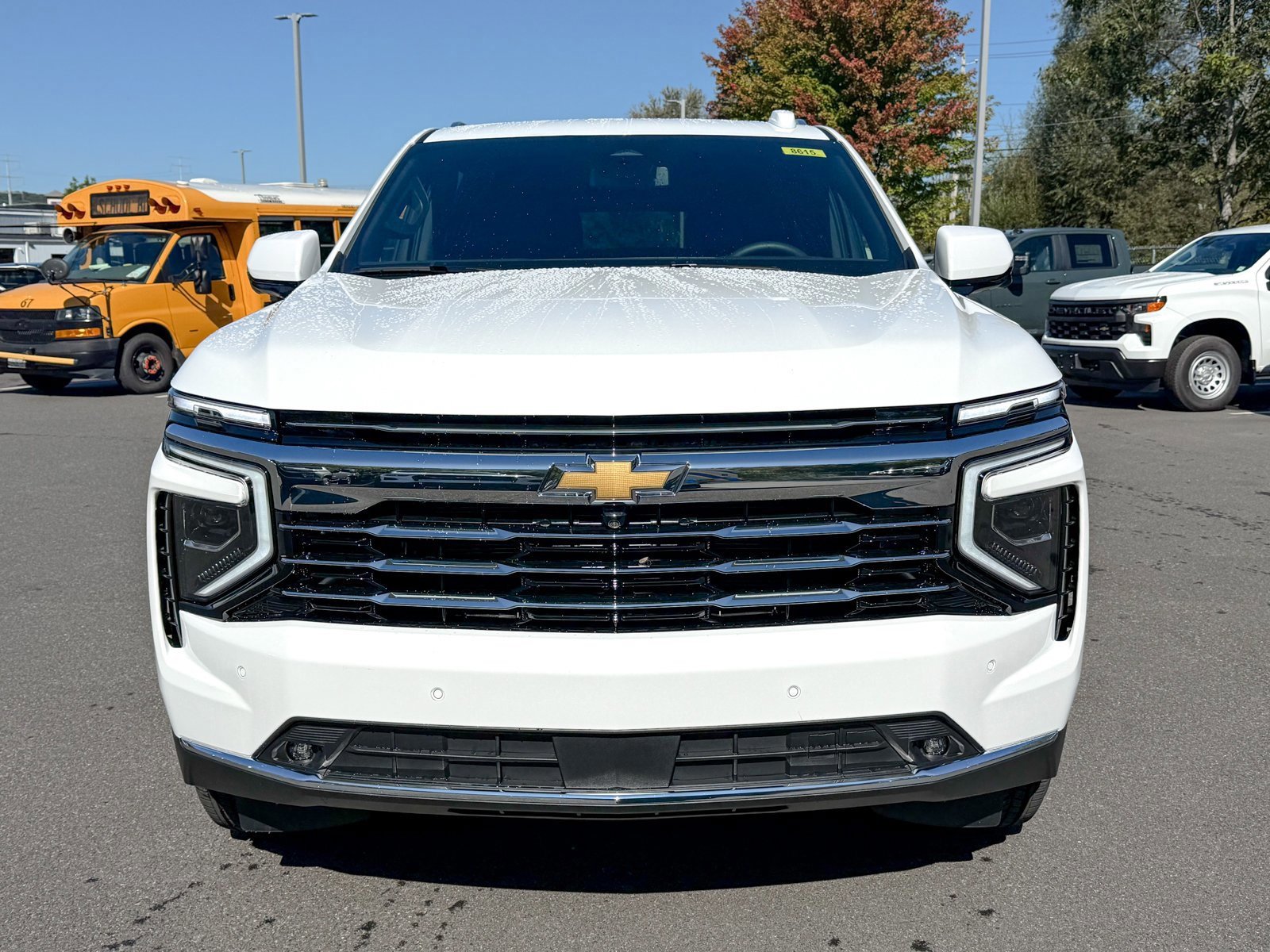 New 2026 Chevrolet Suburban LT image 4