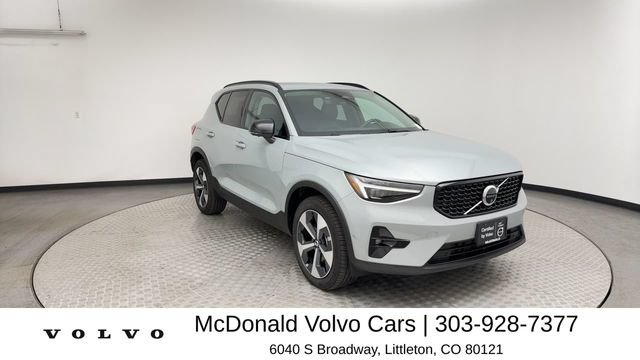 Certified 2026 Volvo XC40 B5 Plus w/ Protection Package Premier AWD/4WD image 8