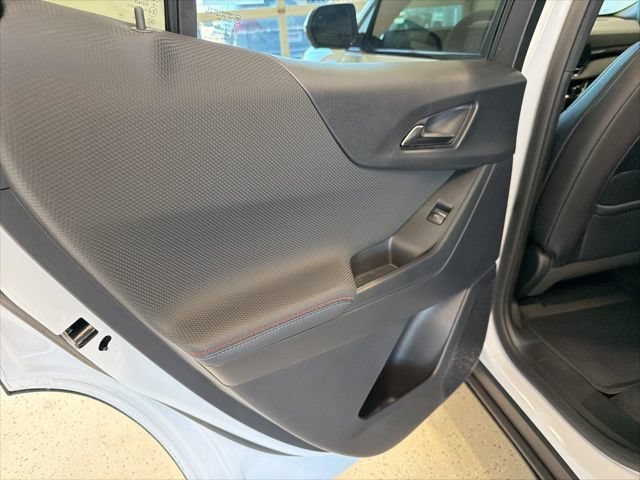 New 2026 Chevrolet Equinox RS w/ Safety and Technology Package AWD/4WD image 47