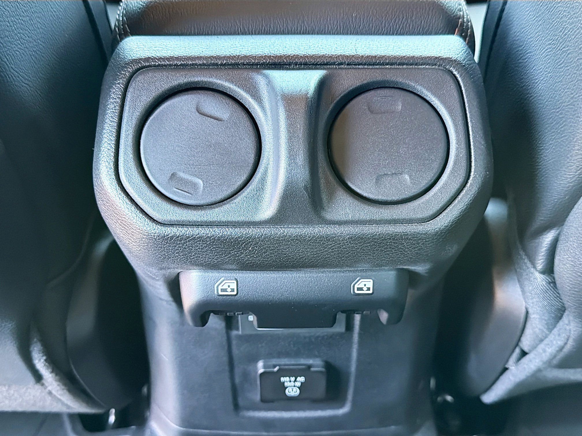Used 2023 Jeep Wrangler Unlimited Rubicon 392 AWD/4WD image 18