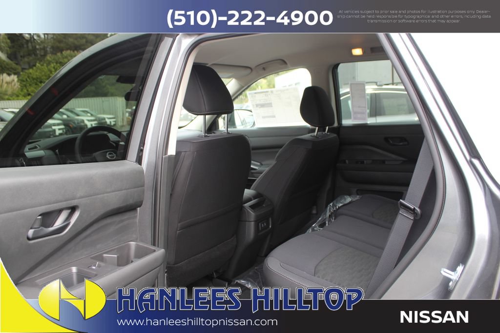 New 2026 Nissan Pathfinder SV w/ Cargo Package AWD/4WD image 16