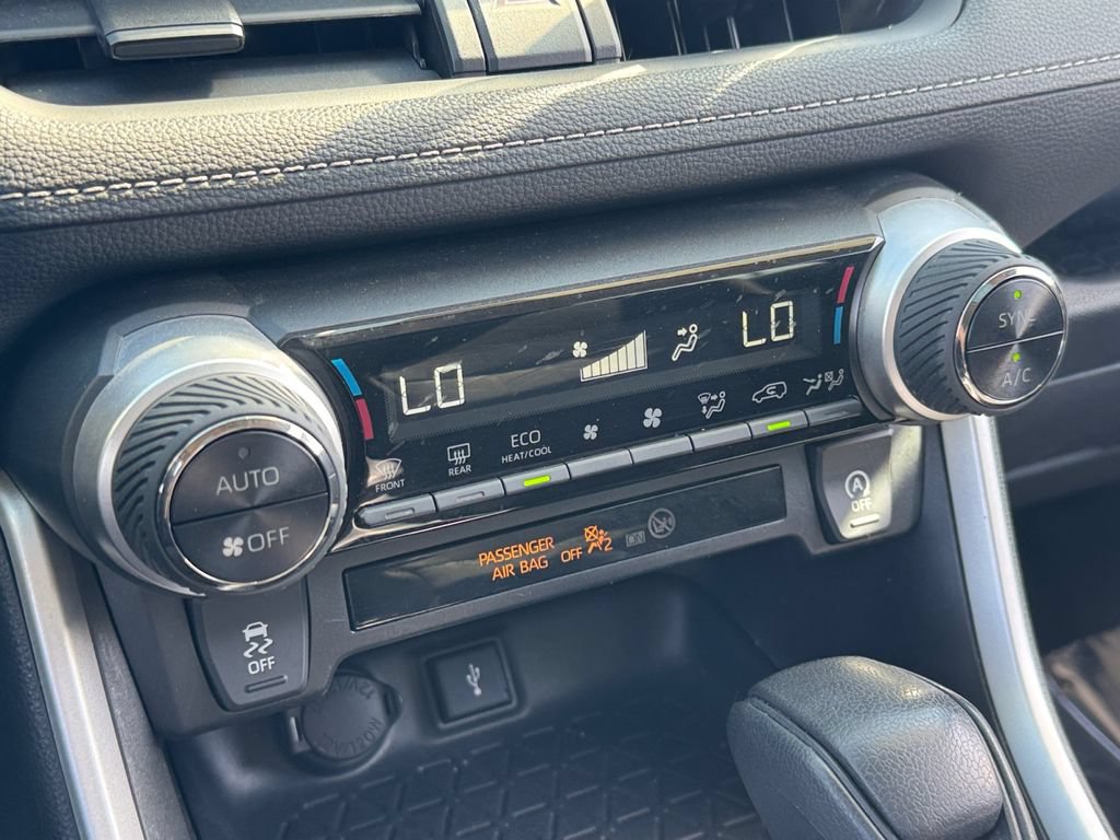 Certified 2020 Toyota RAV4 XLE AWD/4WD image 23