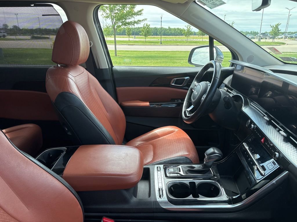 Used 2024 Kia Carnival SX Prestige FWD image 22