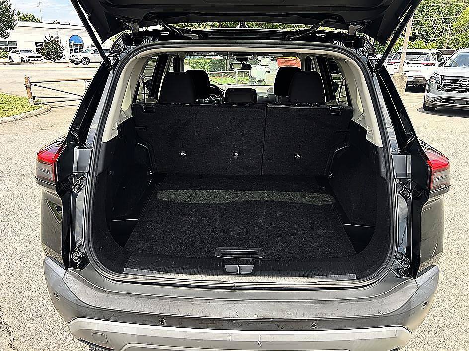 Certified 2021 Nissan Rogue SV AWD/4WD image 13